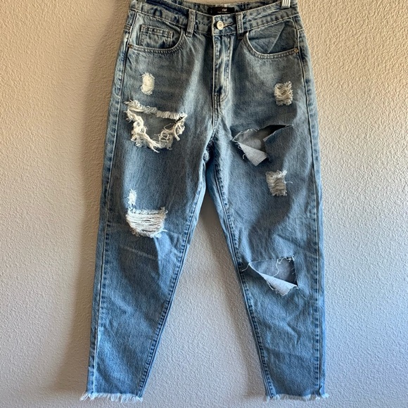 Missguided Riot Ripped Mom Jeans - Picture 5 of 12
